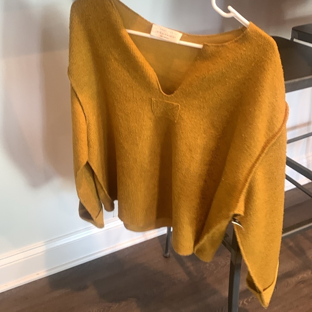 American 🇺🇸 Threads Sweater Small -Medium Oversized - Picture 5 of 9